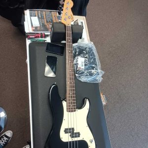 2004 Squier Standard Series Precision Bass Special, Black