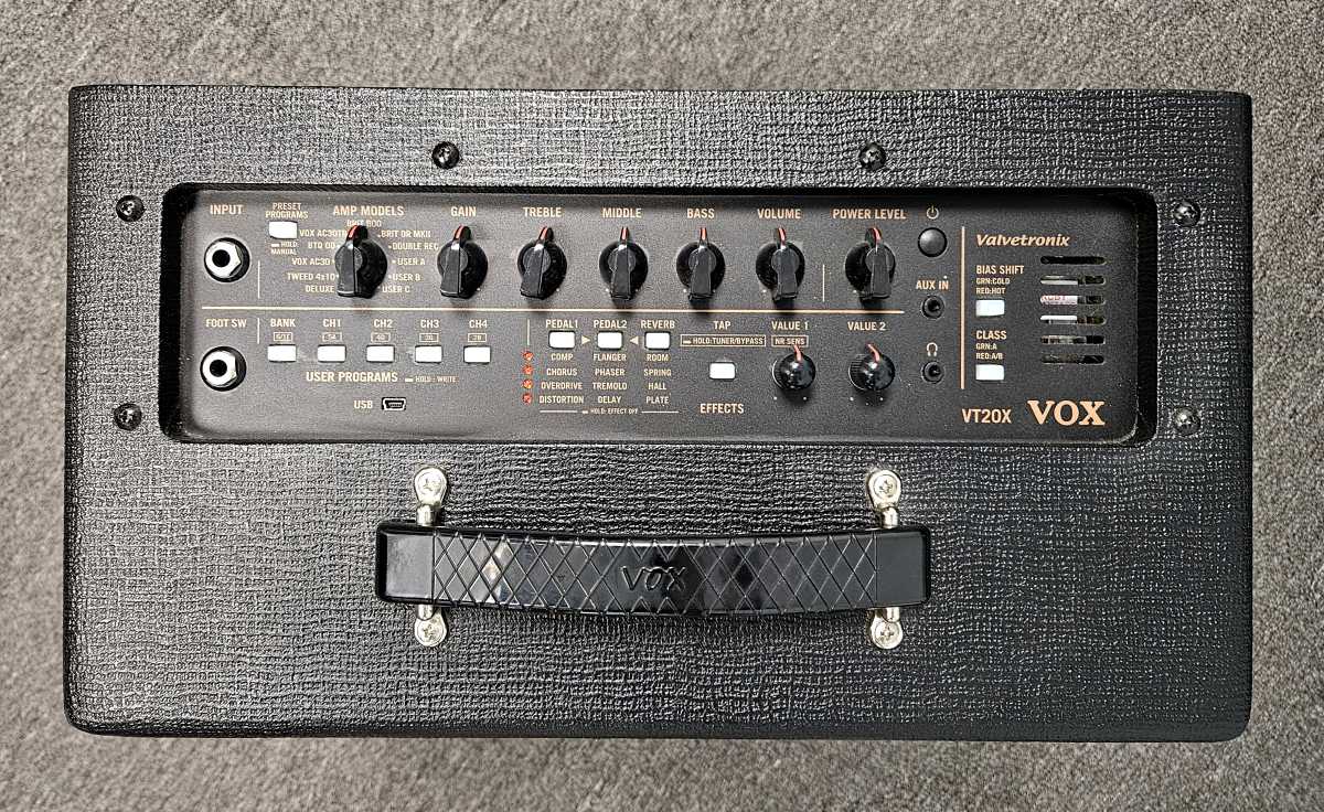 Vox Valvetronix VT20X, 20 Watt Guitar Amp,1 x 8", Excellent Condition - Image 5