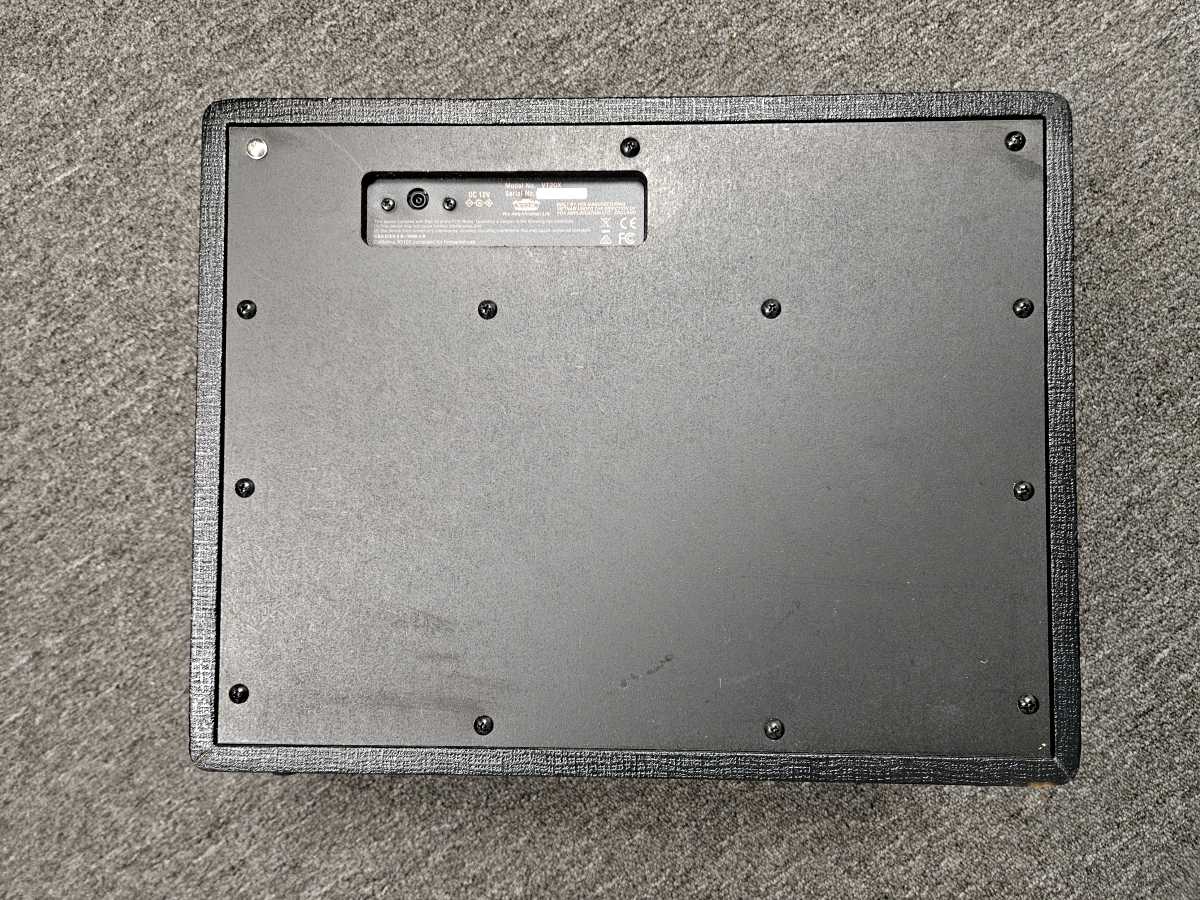 Vox Valvetronix VT20X, 20 Watt Guitar Amp,1 x 8", Excellent Condition - Image 6